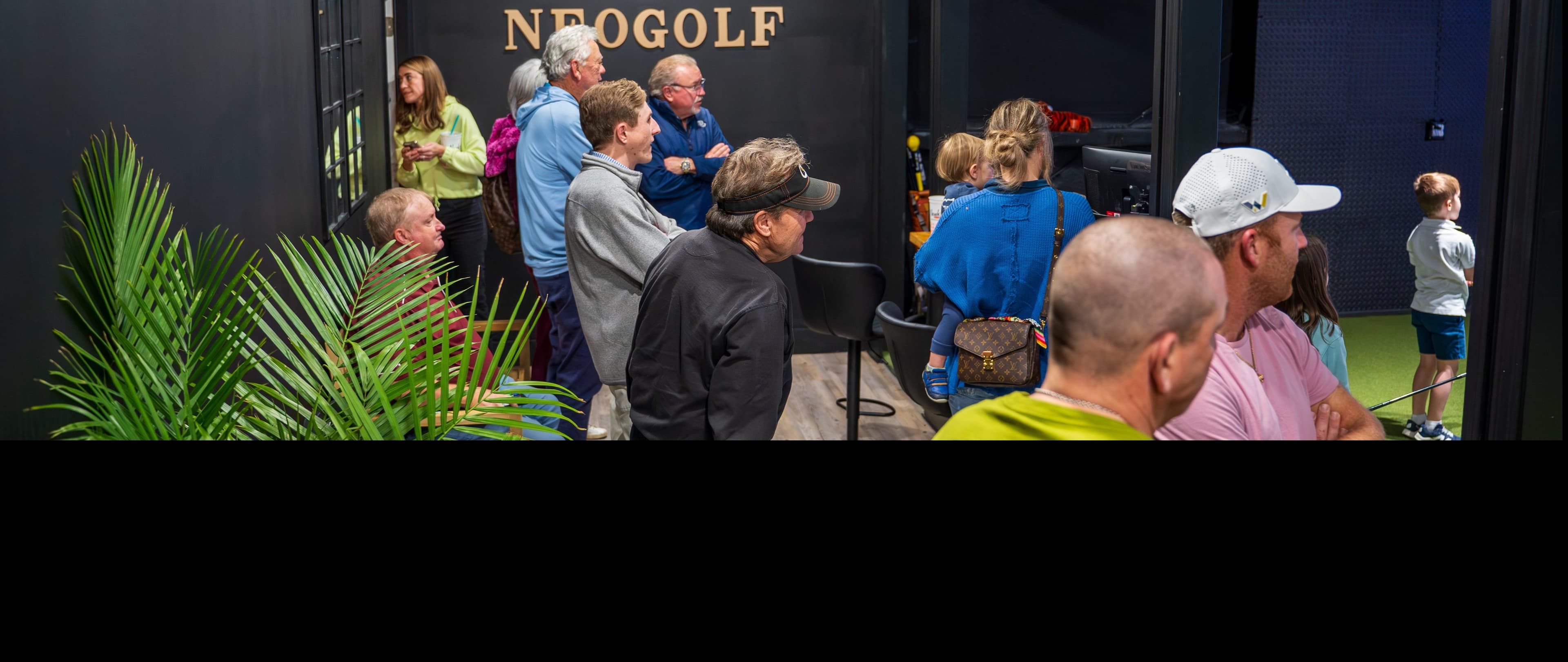 NeoGolf members