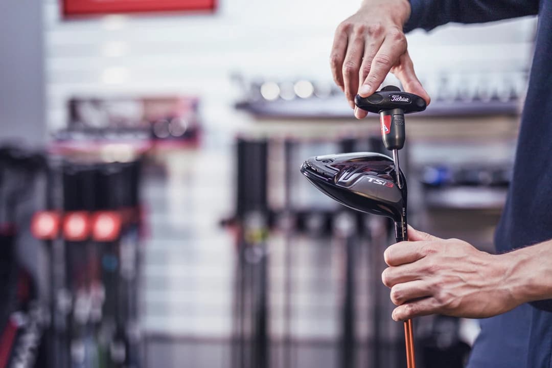 TrackMan driver fitting analysis showing launch data